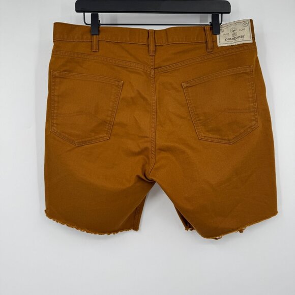 Patagonia men's size 36 were straight fit cut off raw hem worn in brown twill je - Picture 6 of 15
